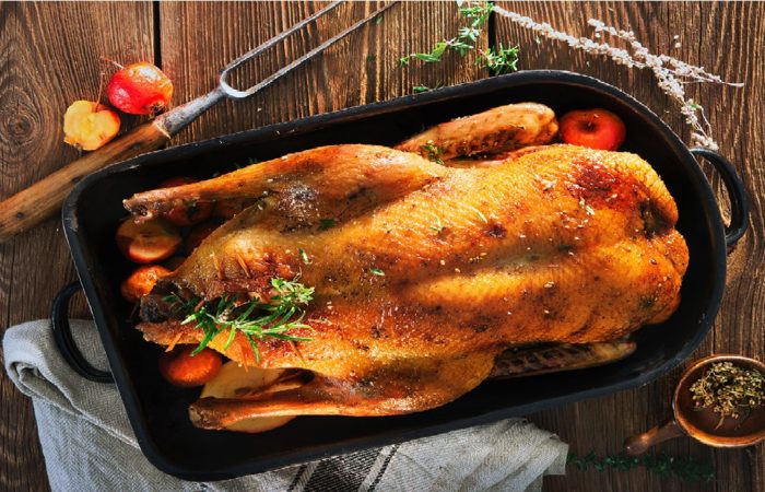 Restaurant Loqma offers you very joyful moments while enjoying a delicious meal at Loqma restaurant, oriental food house. Authentic, traditional Egyptian cuisine... nothing more, nothing less.. Best food for you & your beloved family! Restaurant Loqma cooking barbeque meals, grilled chicken & meat. Also, continental, Italian, western, eastern, & Arabian food in Luxor, near passport office, steigenberger & Sonesta hotel, Luxor, Egypt, chili sauce, koshari, hawawshi, mix kofta kebab, which available to Booking table. Also, reviews on TripAdvisor, Viator, touristic, travel platforms, quick Pizza home, vegan, vegetarian, seafood, places to eat, steakhouse, . .. مطعم لقمة للاكلات الشرقية مشويات طواجن.. كفتة كباب محشى مشوي مقلى مشكل ضانى بتلو لحمة فراخ سمك كشري و حوواوشى و اكل نباتى واكلات الغربية والايطالية.. العنوان شارع الروضة الشريفة و مكتب جوازات الاقصر أمام فندق سونستا و شتايجن برجر